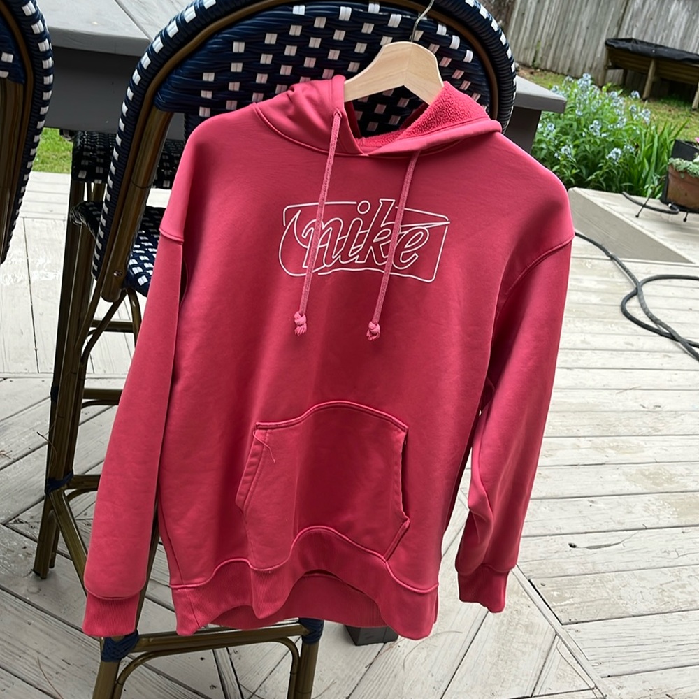 Nike therma fit hoodie